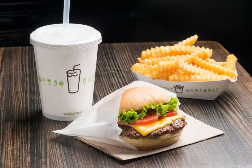 美國傳奇漢堡Shake Shack來中國前，還有一段難走的路…