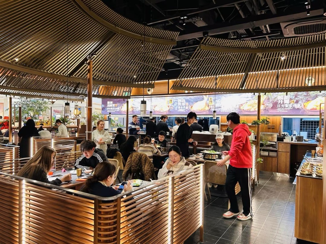 探魚(yú)烤魚(yú)杭州西溪龍湖店盛大開(kāi)業(yè) 華東版圖再拓新篇